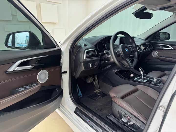 Фото 7 - BMW 1 Series