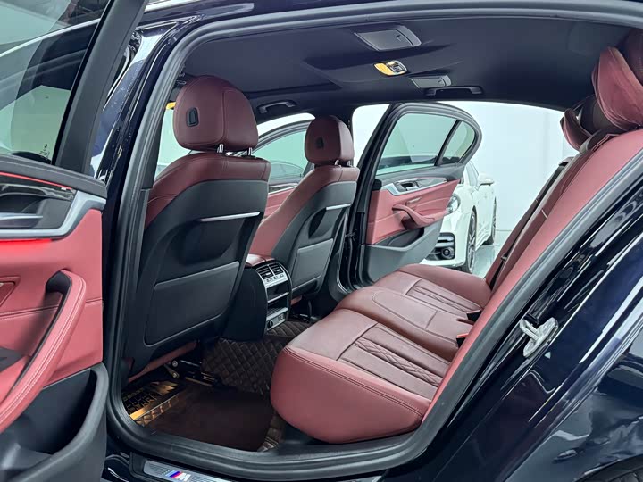 Фото 7 - BMW 5 Series