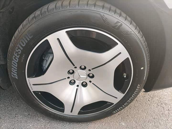 Фото 8 - Mercedes-Benz Maybach S-Class