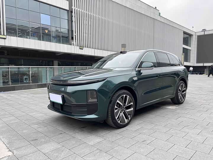 Фото 1 - LiXiang L6