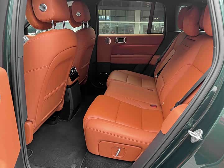 Фото 10 - LiXiang L6