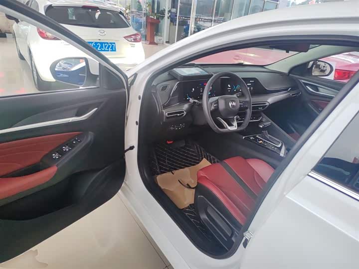 Фото 16 - Changan Eado Plus