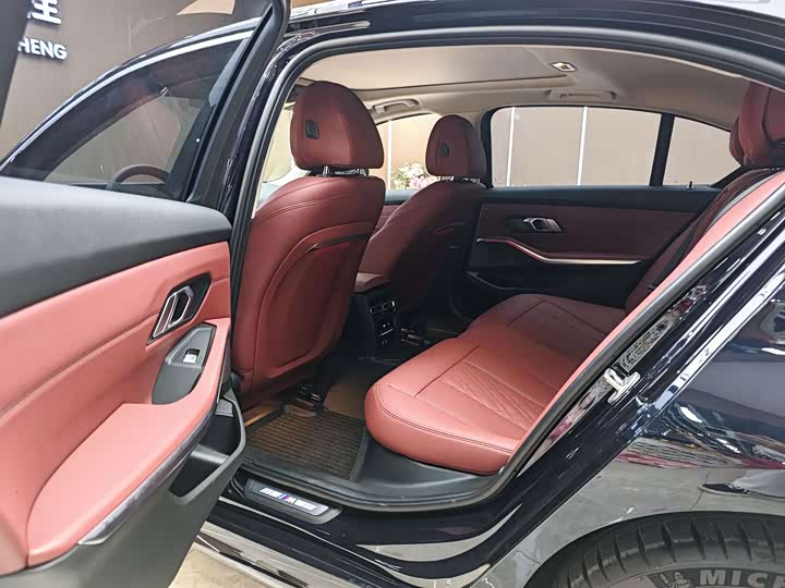 Фото 6 - BMW 3 Series