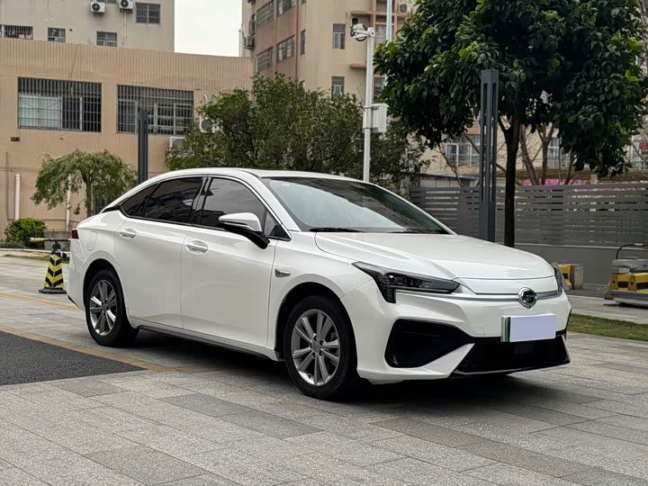 Фото 1 - GAC Aion S