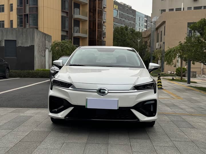 Фото 2 - GAC Aion S