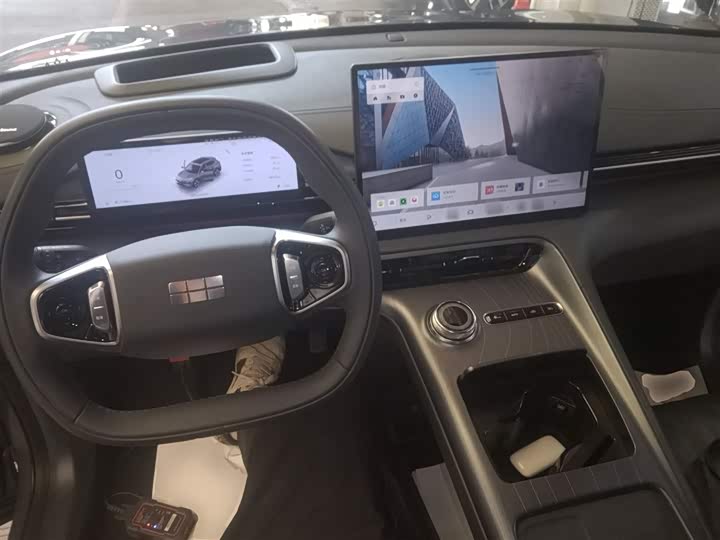 Фото 10 - Geely Galaxy E5