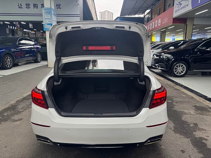 Фото 20 - Honda Inspire