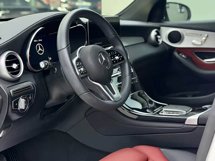 Фото 7 - Mercedes-Benz GLC-Class