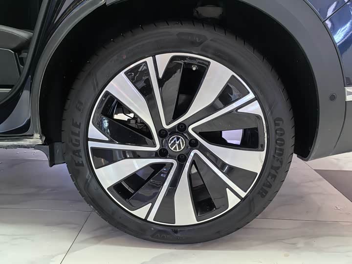 Фото 13 - Volkswagen Talagon