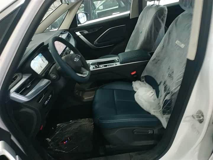 Фото 15 - Geely Jiaji