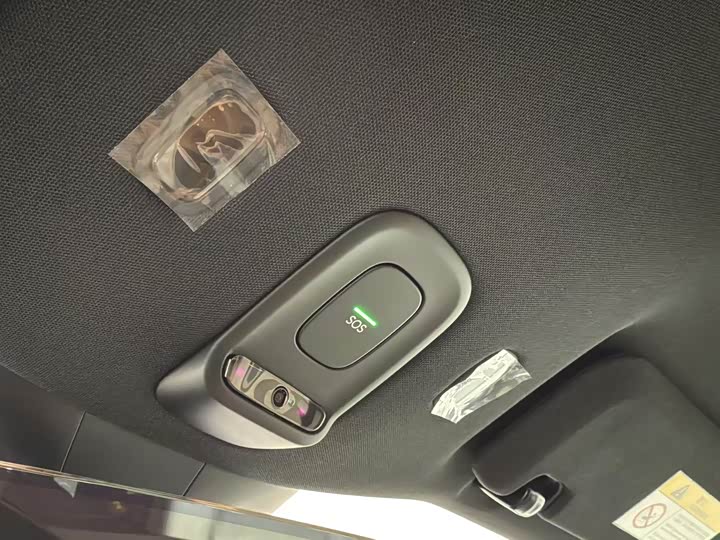 Фото 14 - Nio ET5T