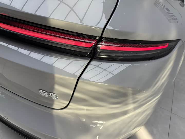 Фото 19 - Nio ET5T