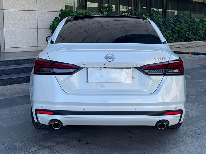 Фото 4 - Nissan Teana