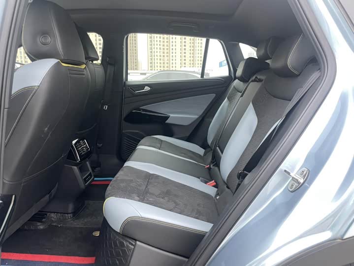 Фото 10 - Volkswagen ID.4 X