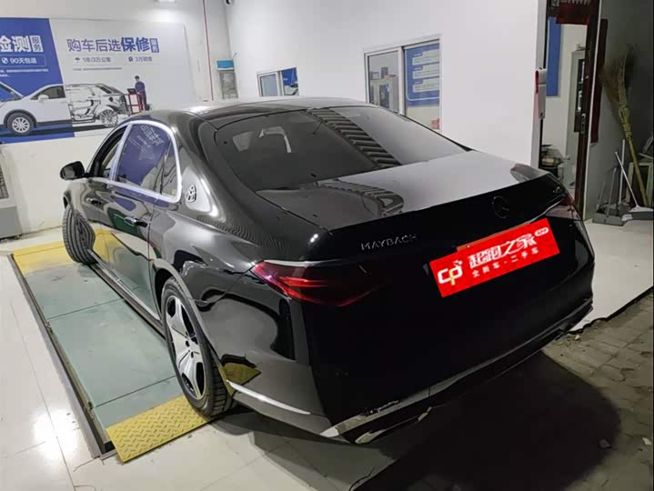 Фото 11 - Mercedes-Benz Maybach S-Class