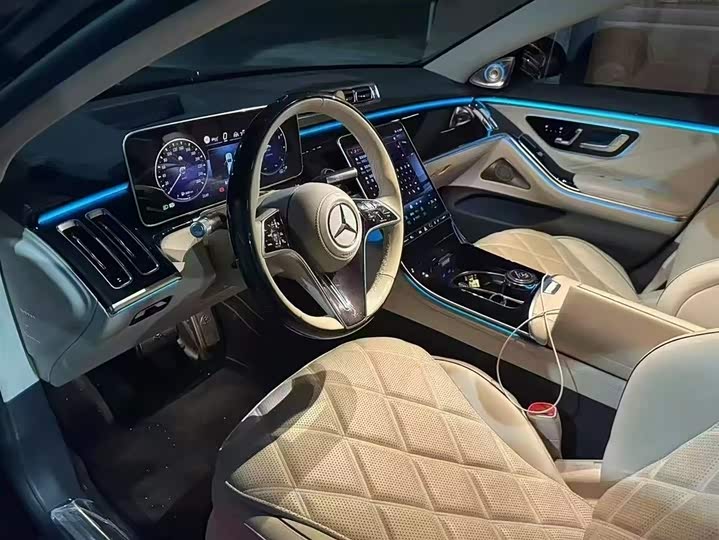Фото 2 - Mercedes-Benz Maybach S-Class