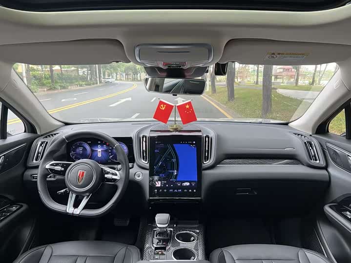 Фото 4 - Hongqi HS3