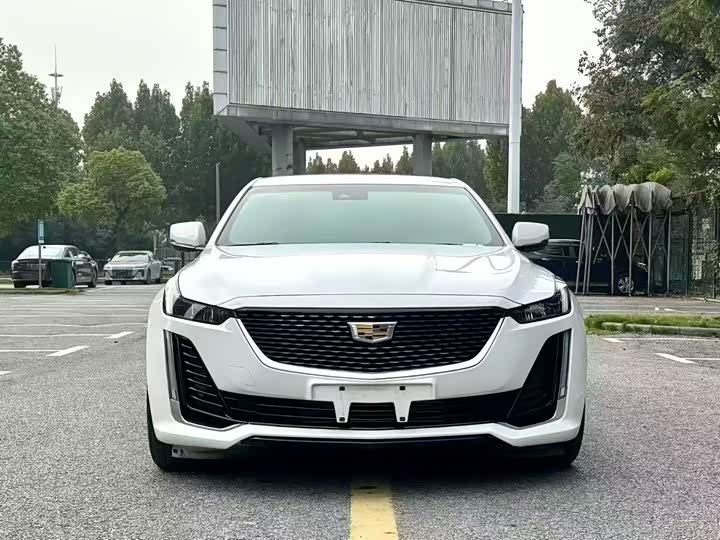 Фото 2 - Cadillac CT5