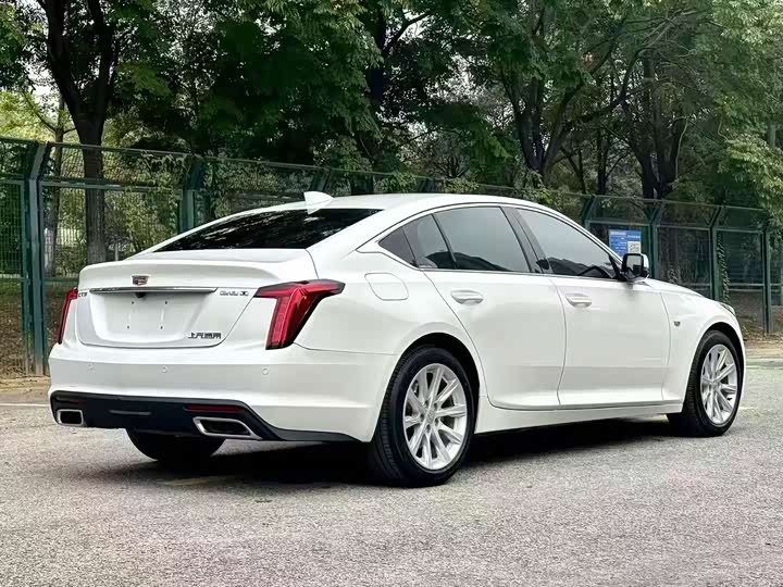 Фото 7 - Cadillac CT5