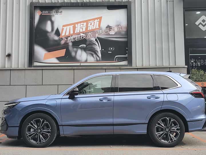 Фото 4 - Honda Breeze Hybrid