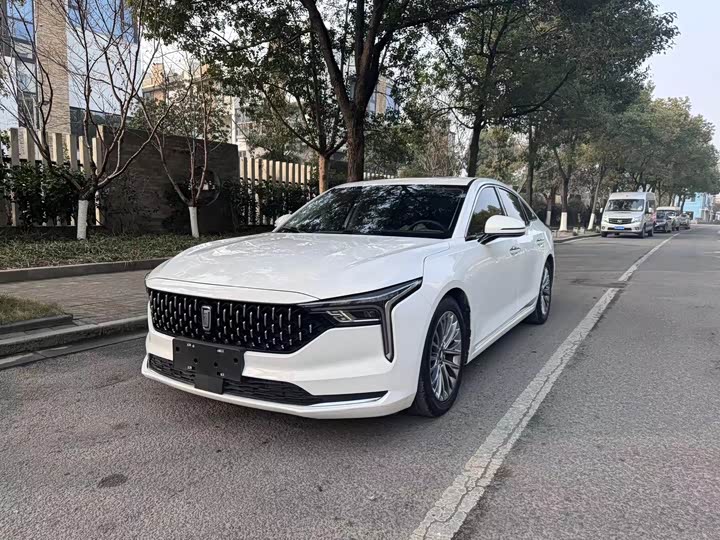 Фото 1 - Bestune B70