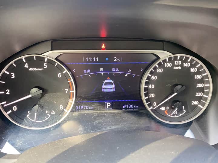 Фото 14 - Nissan Teana