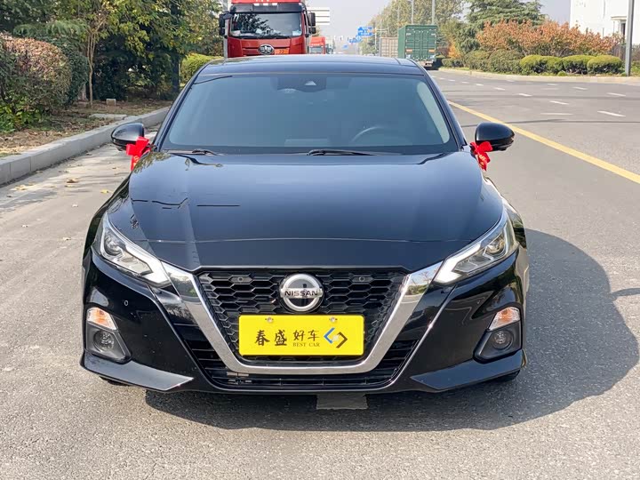 Фото 2 - Nissan Teana