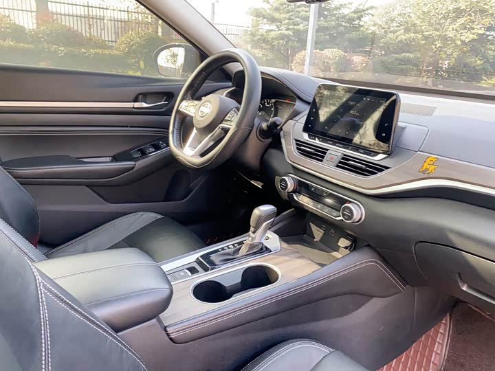 Фото 28 - Nissan Teana