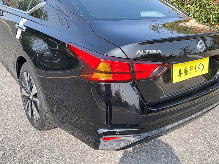 Фото 8 - Nissan Teana