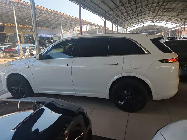 Фото 5 - LiXiang L7