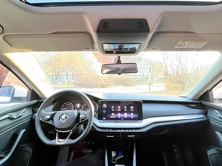 Фото 5 - Skoda Octavia Pro