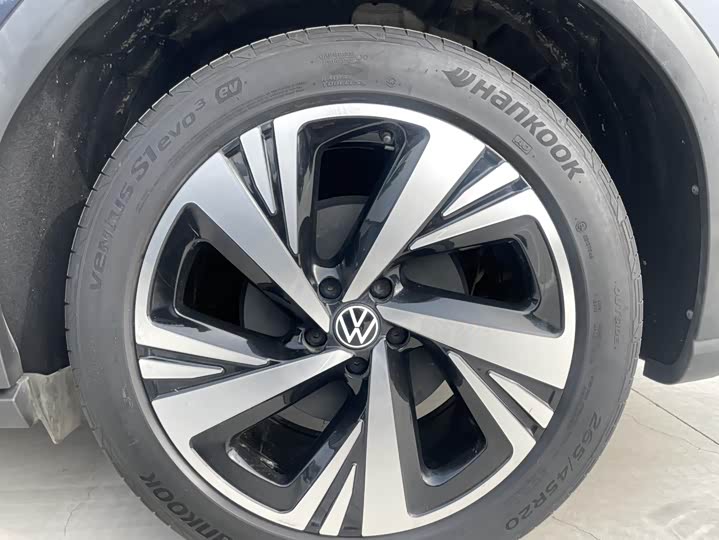 Фото 16 - Volkswagen ID.6 Crozz