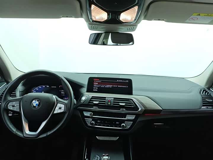 Фото 12 - BMW X3