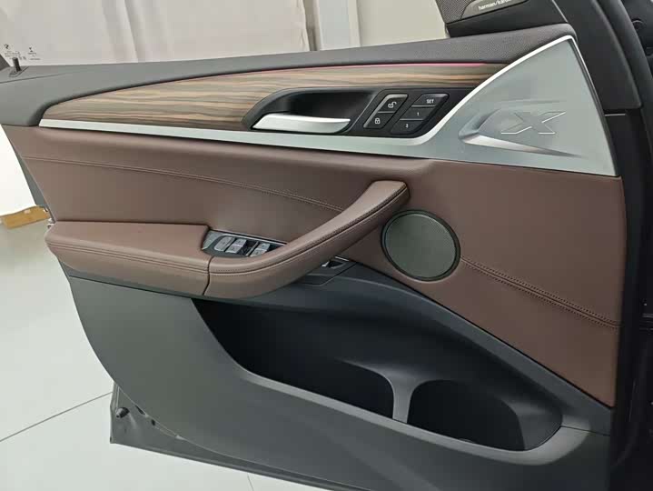 Фото 19 - BMW X3