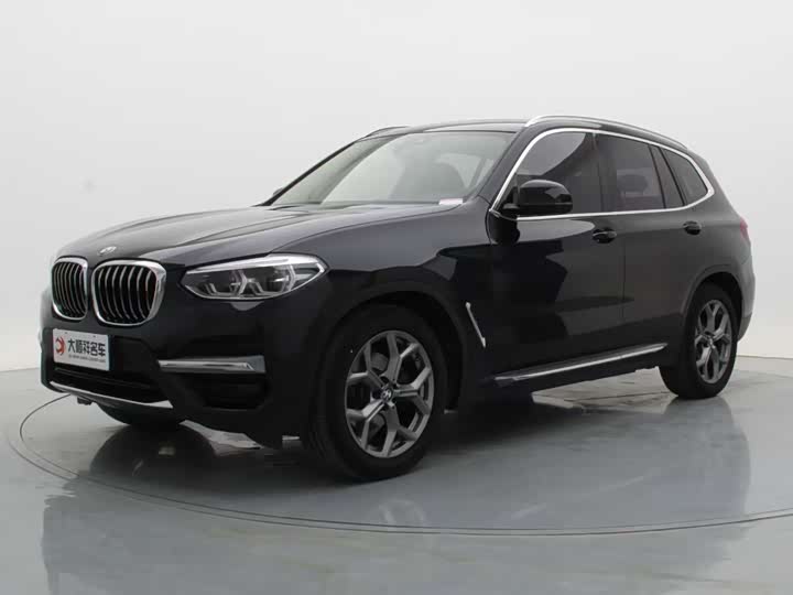 Фото 2 - BMW X3