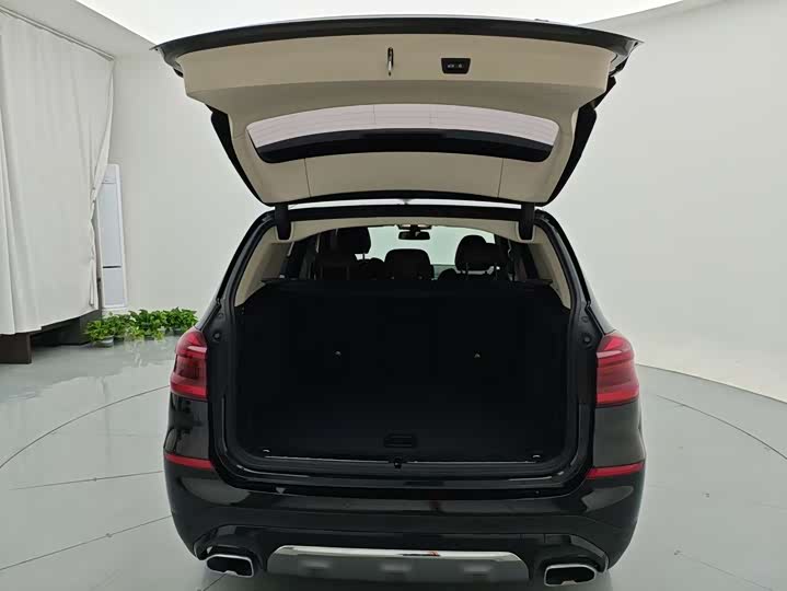 Фото 23 - BMW X3