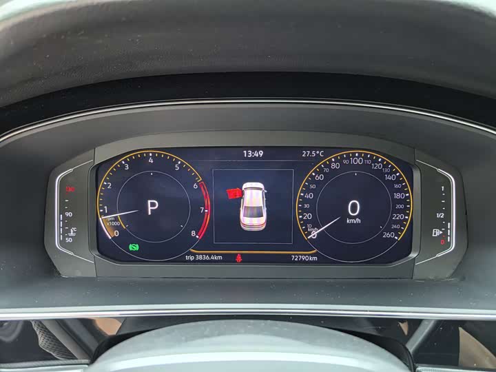 Фото 9 - Volkswagen Passat