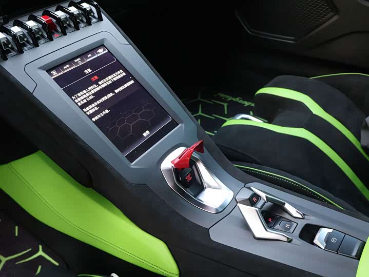 Фото 7 - Lamborghini Huracán