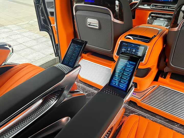 Фото 10 - Mercedes-Benz Vito