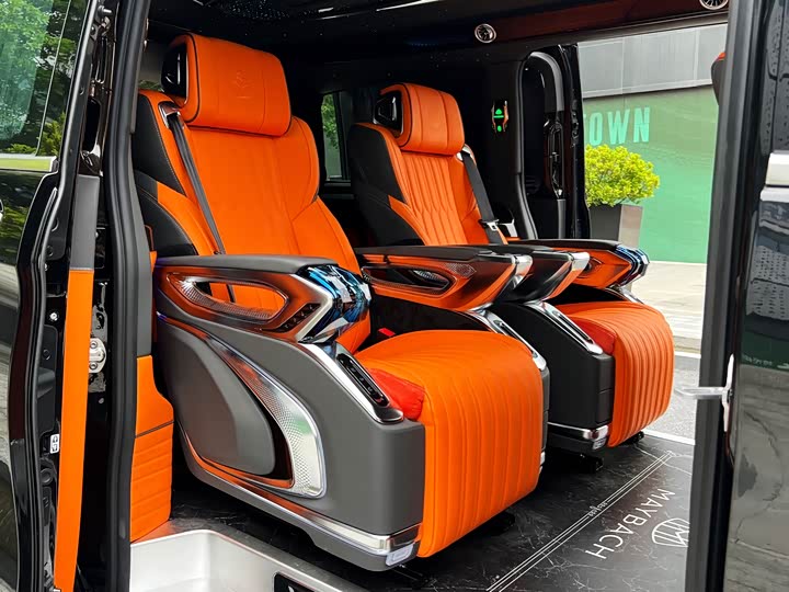 Фото 16 - Mercedes-Benz Vito