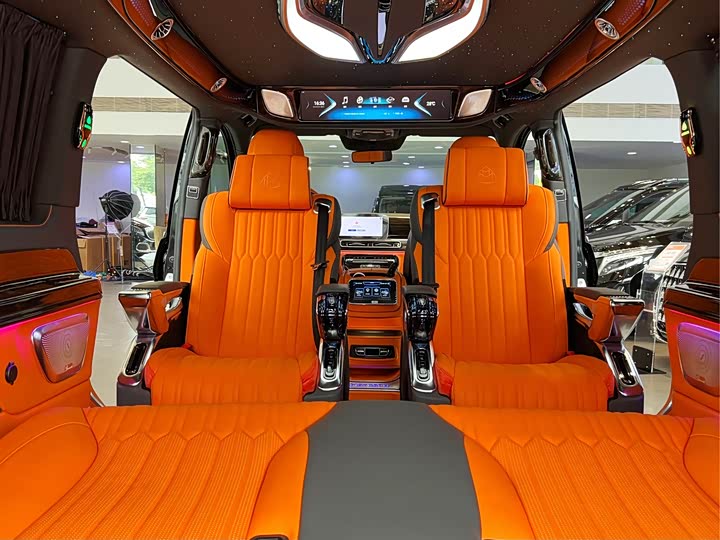 Фото 18 - Mercedes-Benz Vito