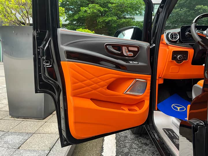 Фото 4 - Mercedes-Benz Vito