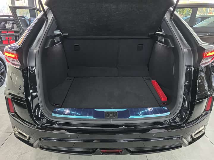 Фото 13 - Honda UR-V