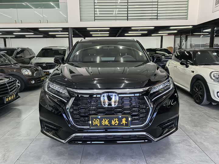 Фото 3 - Honda UR-V