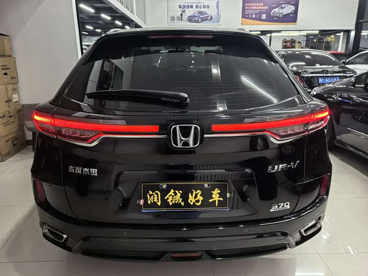 Фото 5 - Honda UR-V