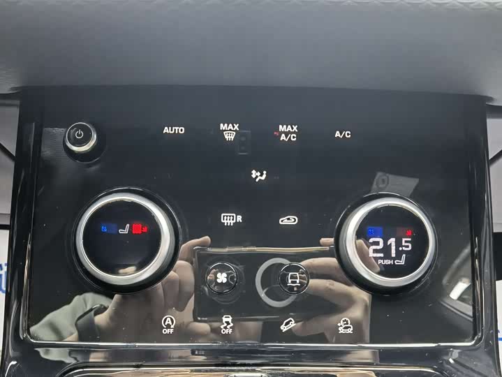 Фото 12 - Land Rover Range Rover Evoque L