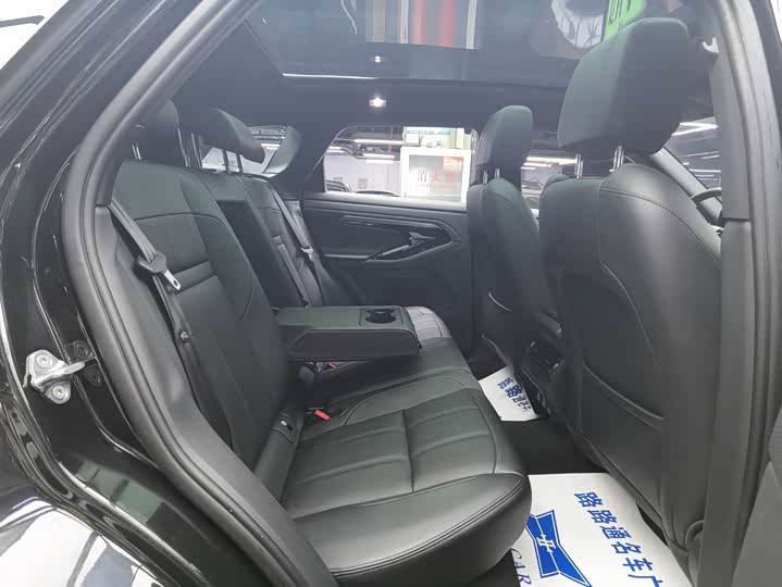 Фото 9 - Land Rover Range Rover Evoque L
