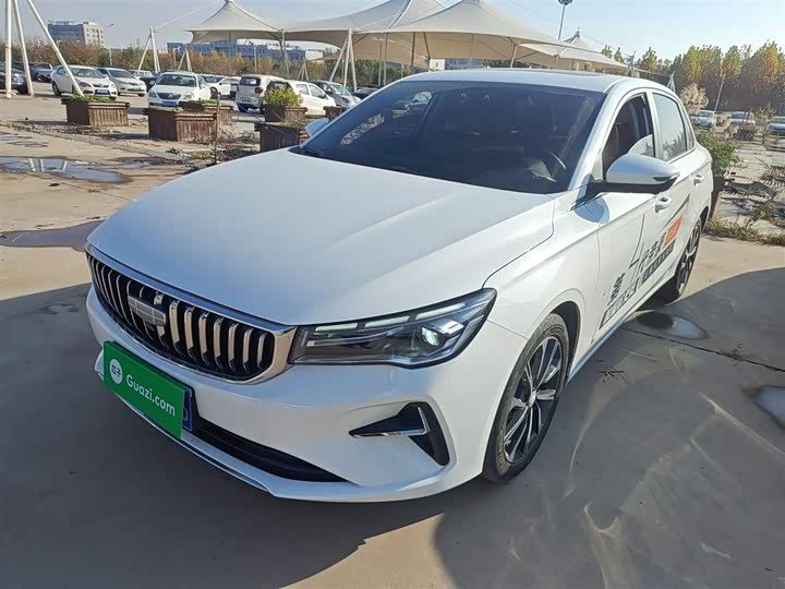 Фото 2 - Geely Emgrand