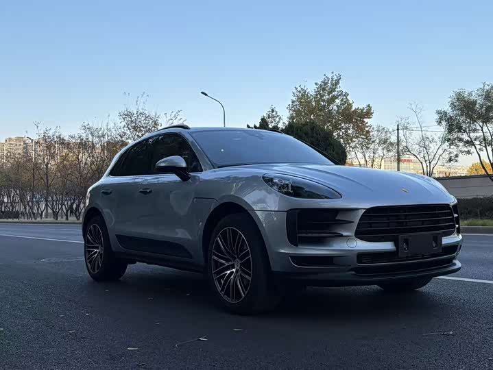 Фото 3 - Porsche Macan