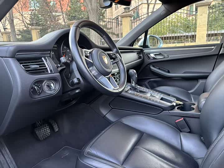 Фото 7 - Porsche Macan